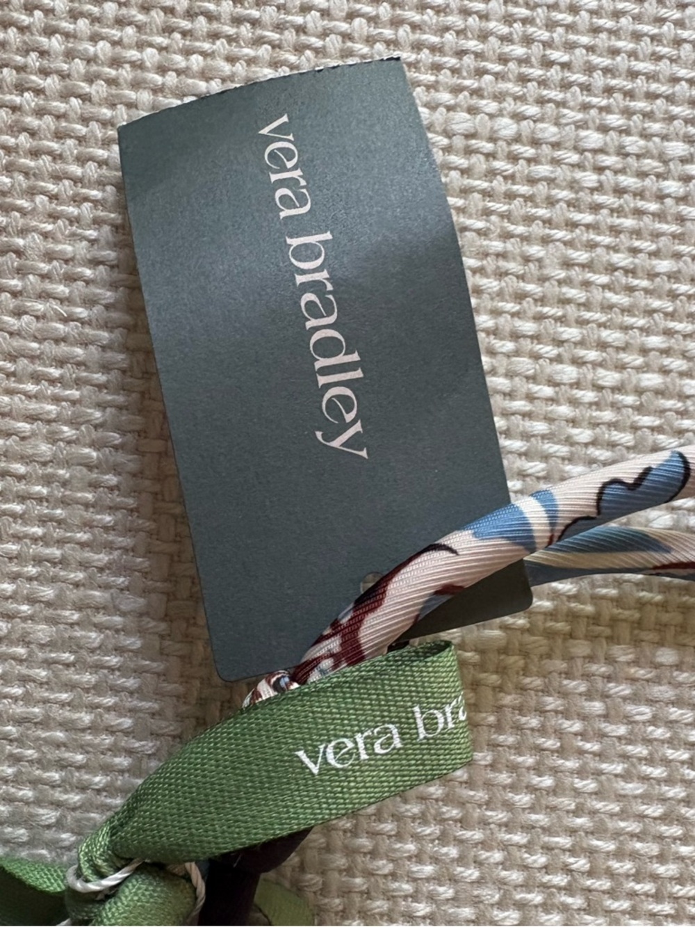 Vera Bradley Blake Quilted Crossbody with Blue & Cream Floral. NWT - Picture 2 of 4